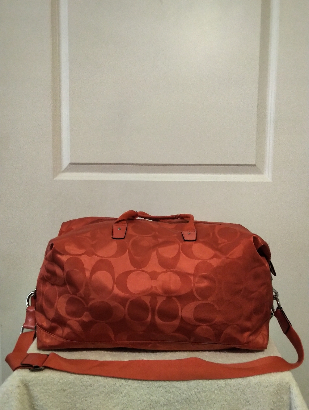 Authentic Coach CC Signature Orange Duffle Bag - Picture 2 of 11